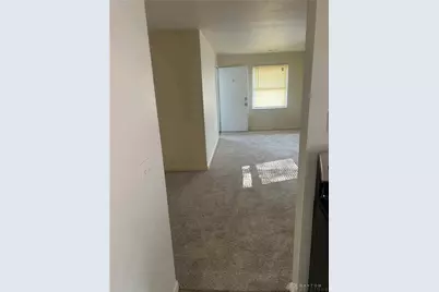1315 Chardon Court, Dayton, OH 45403 - Photo 9