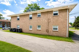1315 Chardon Ct, Dayton, OH 45403 - Photo 3