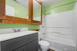 1562 Farrington Dr, Kettering, OH 45420 - Photo 25