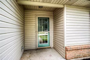 1562 Farrington Dr, Kettering, OH 45420 - Photo 5