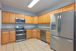 3028 Elmbrook Way, Beavercreek, OH 45431 - Photo 7