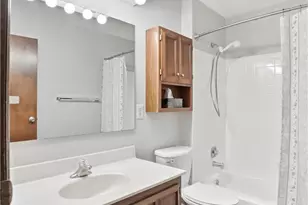 2033 Meadowside Ln, Washington Twp, OH 45458 - Photo 35
