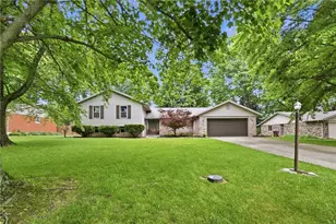 2033 Meadowside Ln, Washington Twp, OH 45458 - Photo 3