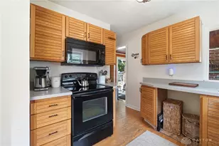 211 Wiltshire Blvd, Oakwood, OH 45419 - Photo 19