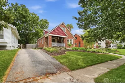 211 Wiltshire Boulevard, Oakwood, OH 45419 - Photo 3