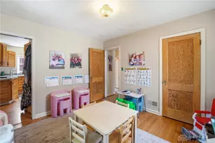 211 Wiltshire Blvd, Oakwood, OH 45419 - Photo 23