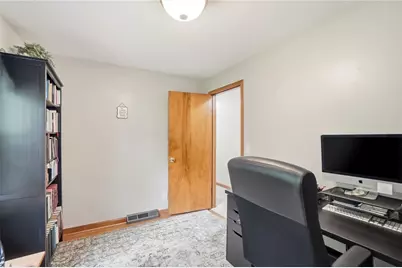 316 S Tecumseh Road, Bethel Twp, OH 45506 - Photo 37