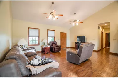 6680 Jordan Road, Lewisburg, OH 45338 - Photo 9