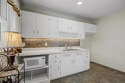 3288 Lapland Drive, Cincinnati, OH 45239 - Photo 11