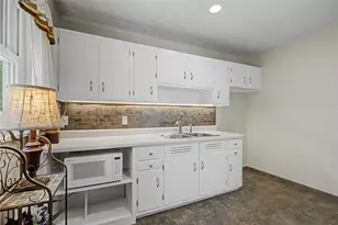 3288 Lapland Dr, Cincinnati, OH 45239 - Photo 11