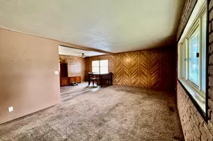 110 W Routzong Dr, Fairborn, OH 45324 - Photo 11
