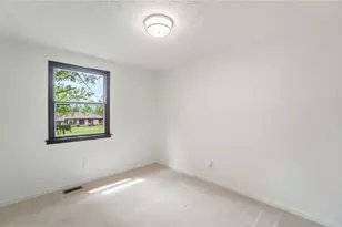 7655 Windham Rd, Bethel Twp, OH 45371 - Photo 35