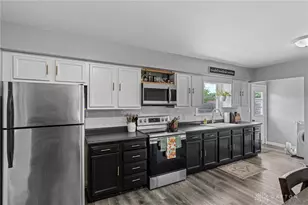 407 E Arlington Dr, Trenton, OH 45067 - Photo 11