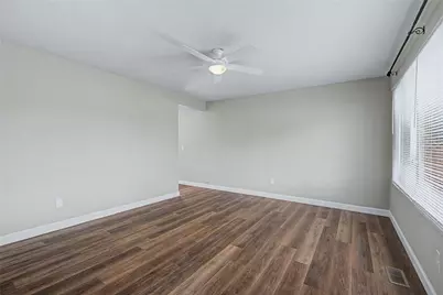 2619 Keenan Avenue, Harrison Twp, OH 45414 - Photo 5