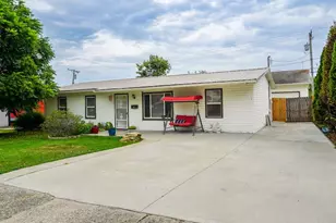 1649 Dale Ridge Rd, New Carlisle, OH 45344 - Photo 3