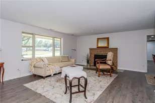 77 Lammers Ave, Washington Twp, OH 45459 - Photo 7