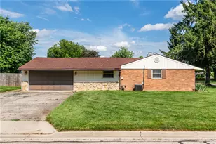 77 Lammers Ave, Washington Twp, OH 45459 - Photo 3