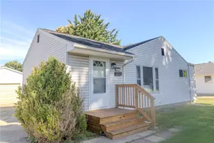 345 Murchison Ln, Riverside, OH 45431 - Photo 3
