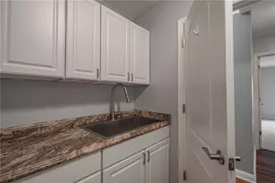 4049 Spicebush Dr, Tipp City, OH 45371 - Photo 15