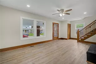 2041 Mayfair Rd, Dayton, OH 45405 - Photo 11