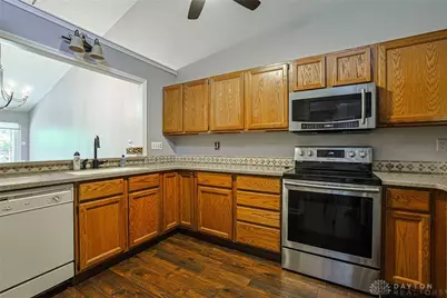 1047 Golfview Road #10, Middletown, OH 45042 - Photo 11