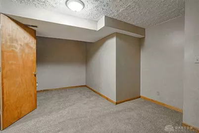 1047 Golfview Road #10, Middletown, OH 45042 - Photo 23