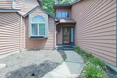 1047 Golfview Road #10, Middletown, OH 45042 - Photo 3