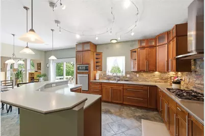12196 Kilbride Drive, Cincinnati, OH 45251 - Photo 17