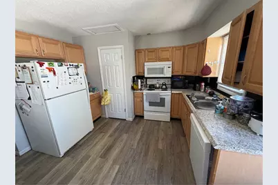 187 Pat Lane, Fairborn, OH 45324 - Photo 5