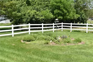 2284 Katherine Blvd, Bethel Twp, OH 45341 - Photo 47