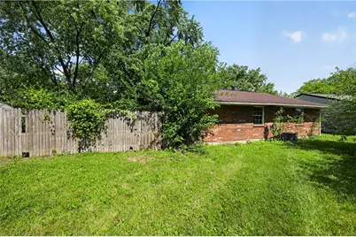 7589 Pomeranian Drive, Huber Heights, OH 45424 - Photo 3