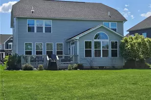 604 Foxtail Ct, Troy, OH 45373 - Photo 5