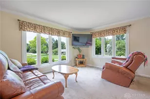 1182 Westridge Rd, Washington Twp, OH 45459 - Photo 7