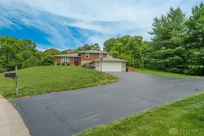 1182 Westridge Road, Washington Twp, OH 45459 - Photo 3