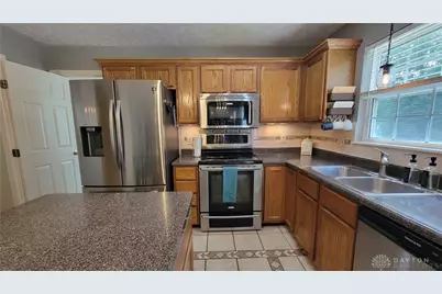 5992 Mount Royal Drive, Clayton, OH 45315 - Photo 19