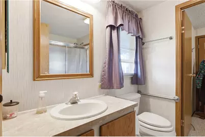 225 Heather Lane, Fairborn, OH 45324 - Photo 13