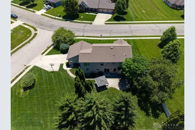 570 Brookmeade Court, Troy, OH 45373 - Photo 77