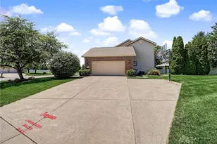 570 Brookmeade Ct, Troy, OH 45373 - Photo 69