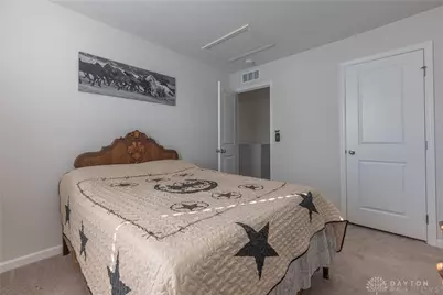 6023 Aviation Trail, Moraine, OH 45439 - Photo 23