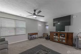 6023 Aviation Trl, Moraine, OH 45439 - Photo 11