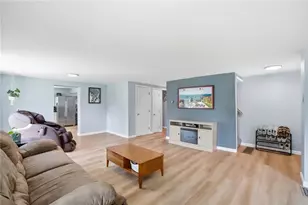 1459 Wiley St, Fairborn, OH 45324 - Photo 5