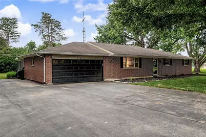 5185 David Drive, Tipp City, OH 45371 - Photo 3