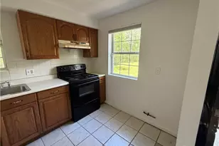 1023 Burleigh Ave, Dayton, OH 45402 - Photo 7