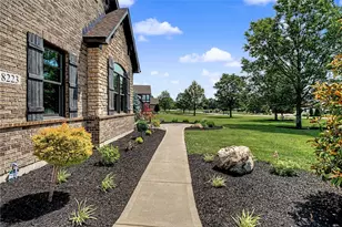 8223 Turning Leaf Crossing, Clearcreek Twp, OH 45066 - Photo 5