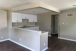 2509 Berwyck Ave, Harrison Twp, OH 45414 - Photo 7