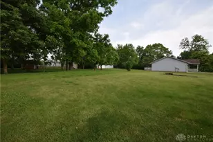 216 4th St, Christiansburg, OH 43072 - Photo 35