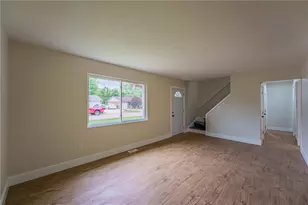 842 Murray Hill Dr, Xenia Twp, OH 45385 - Photo 9
