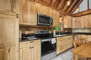 8240 Cedar Hill Rd, Wayne Twp, OH 45068 - Photo 11