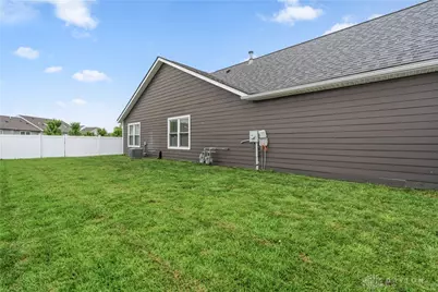 3859 Butterfield Drive, Beavercreek, OH 45431 - Photo 5