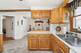 7612 Rothfield Dr, Dayton, OH 45424 - Photo 13